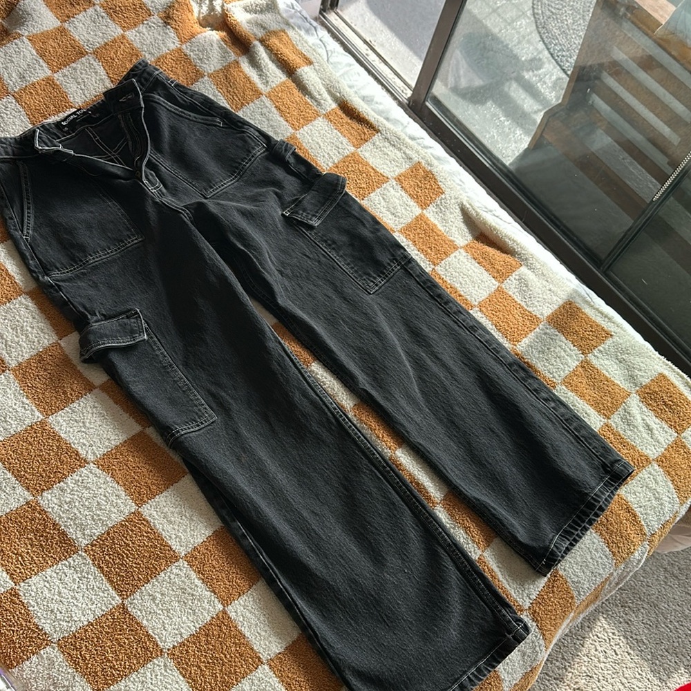 Social Tourist Cargo Utility Jean in washed black (carpenter details)